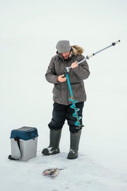 lake winnipeg guided ice fishing